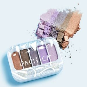 ❤️Pacifica Beach Crystals eyeshadow